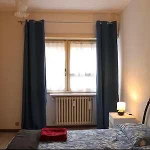 Apartamento Revoltella 16, Roma